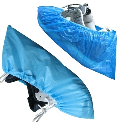 Prenda impermeable disponible azul de la cubierta del zapato del CPE para el laboratorio médico del hospital